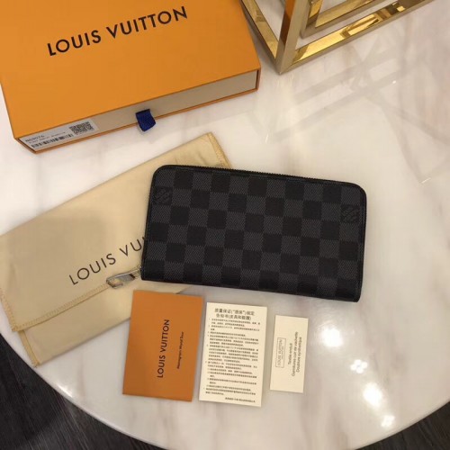 Louis Vuitton Wallet 009